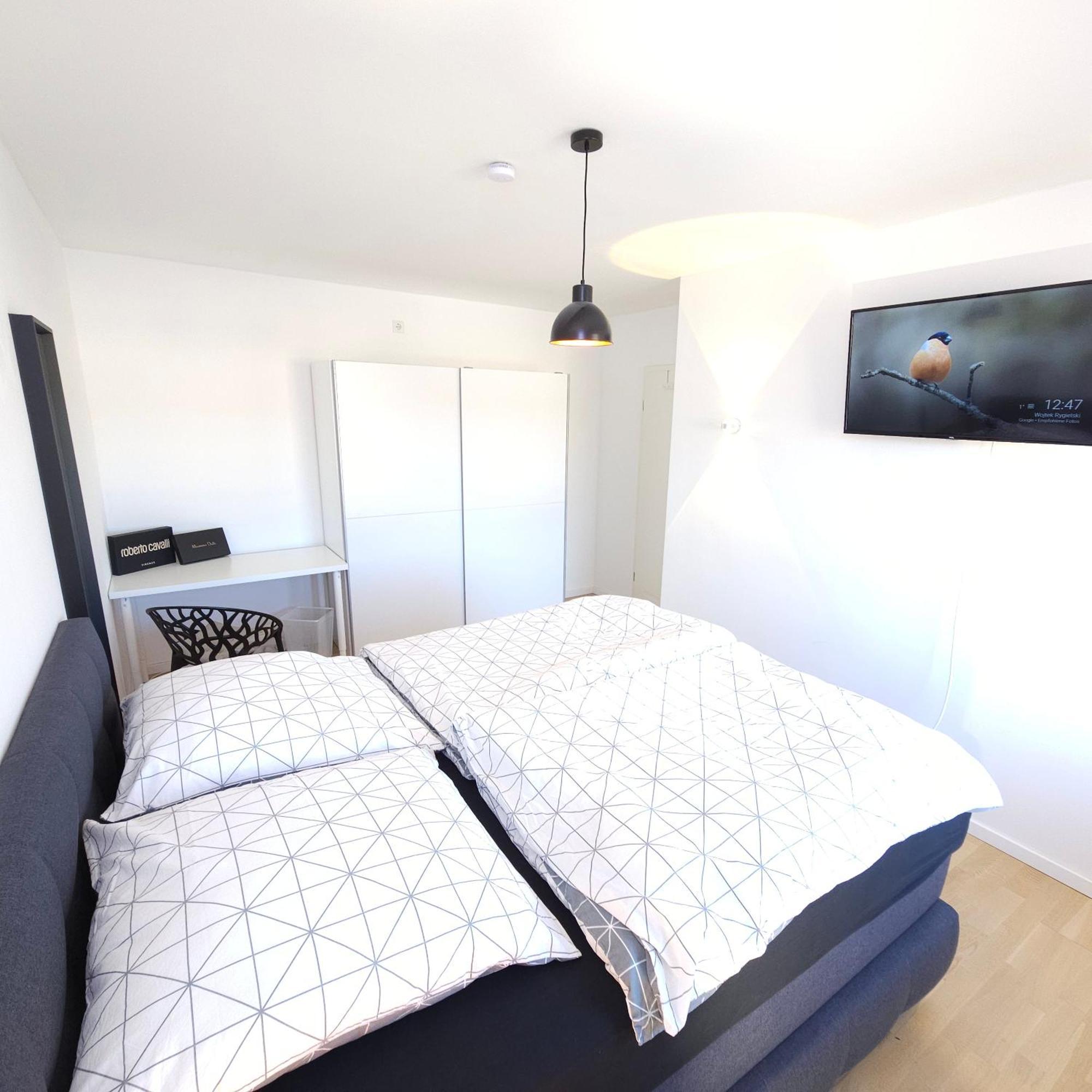 Amazing, Spacious In Excellent Location München